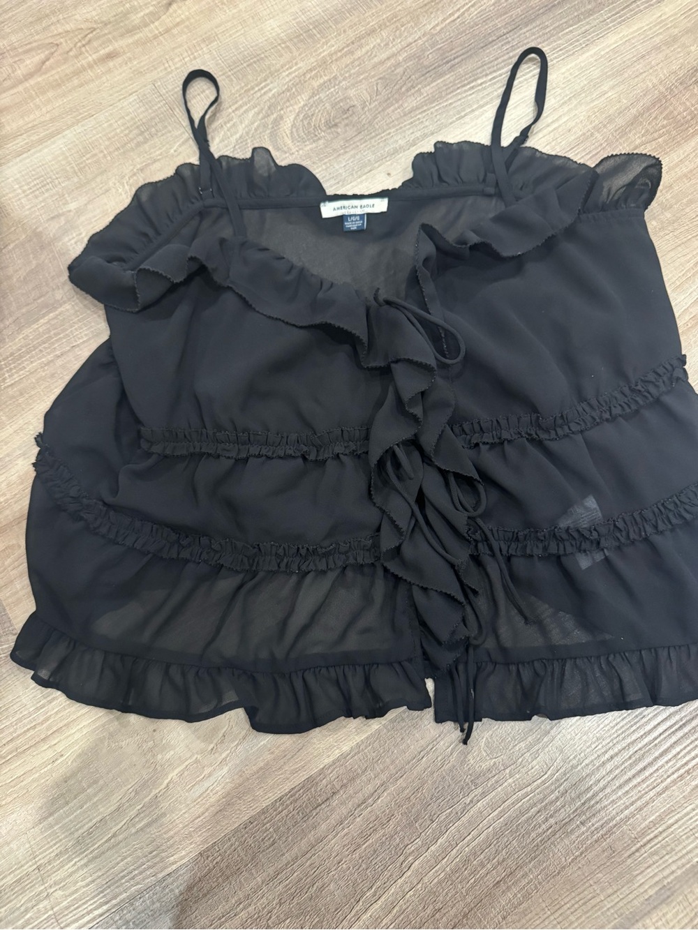 American Eagle Ruffle tanks - Picture 2 of 3